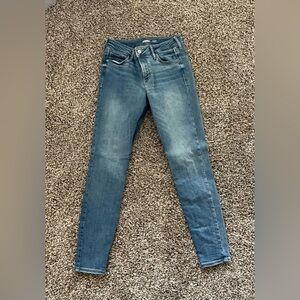 Rockstar Super Skinny Mid-Rise